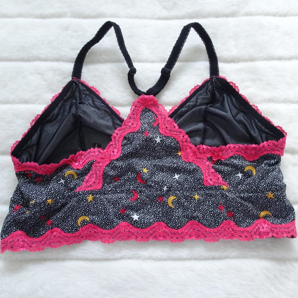 Torrid Black/Pink  Lace Over Bra Size (3) Large - Picture 3 of 7
